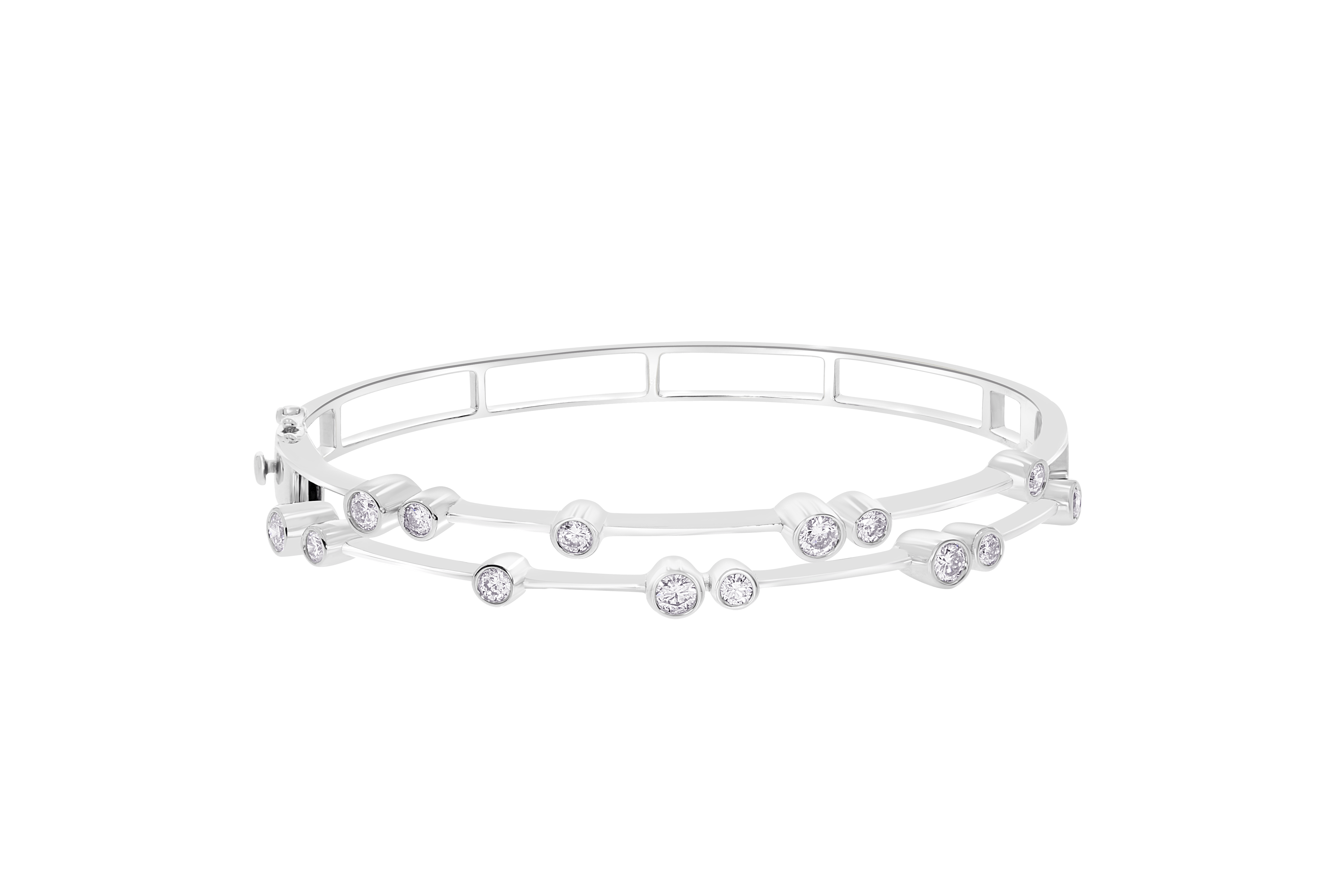 BUBBLE STYLE DIAMOND BANGLE